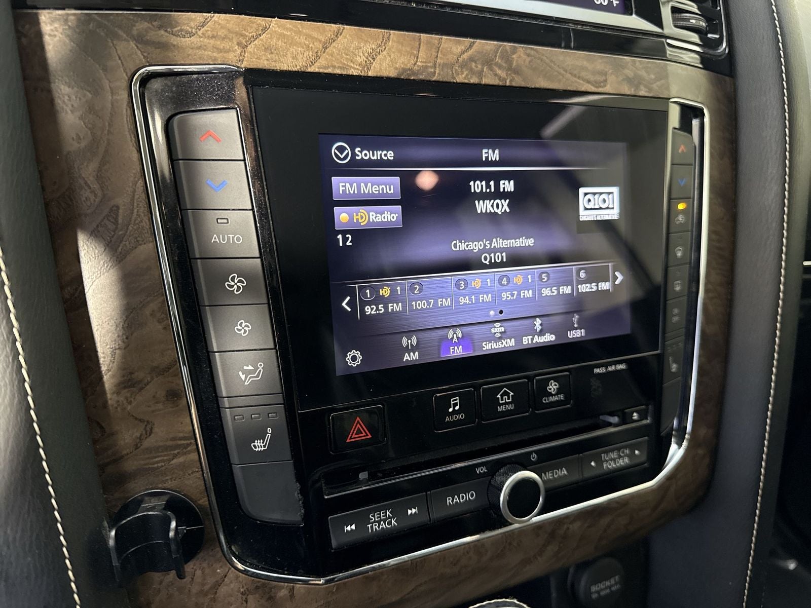 2021 INFINITI QX80 Premium Select