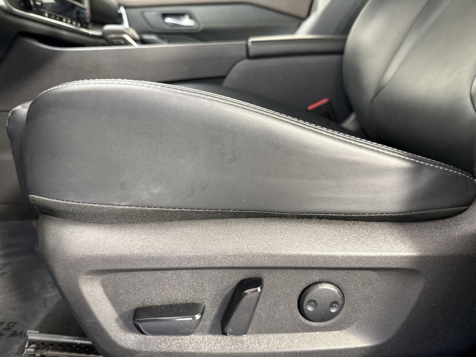 2023 Nissan Rogue SV Premium Midnight Edition