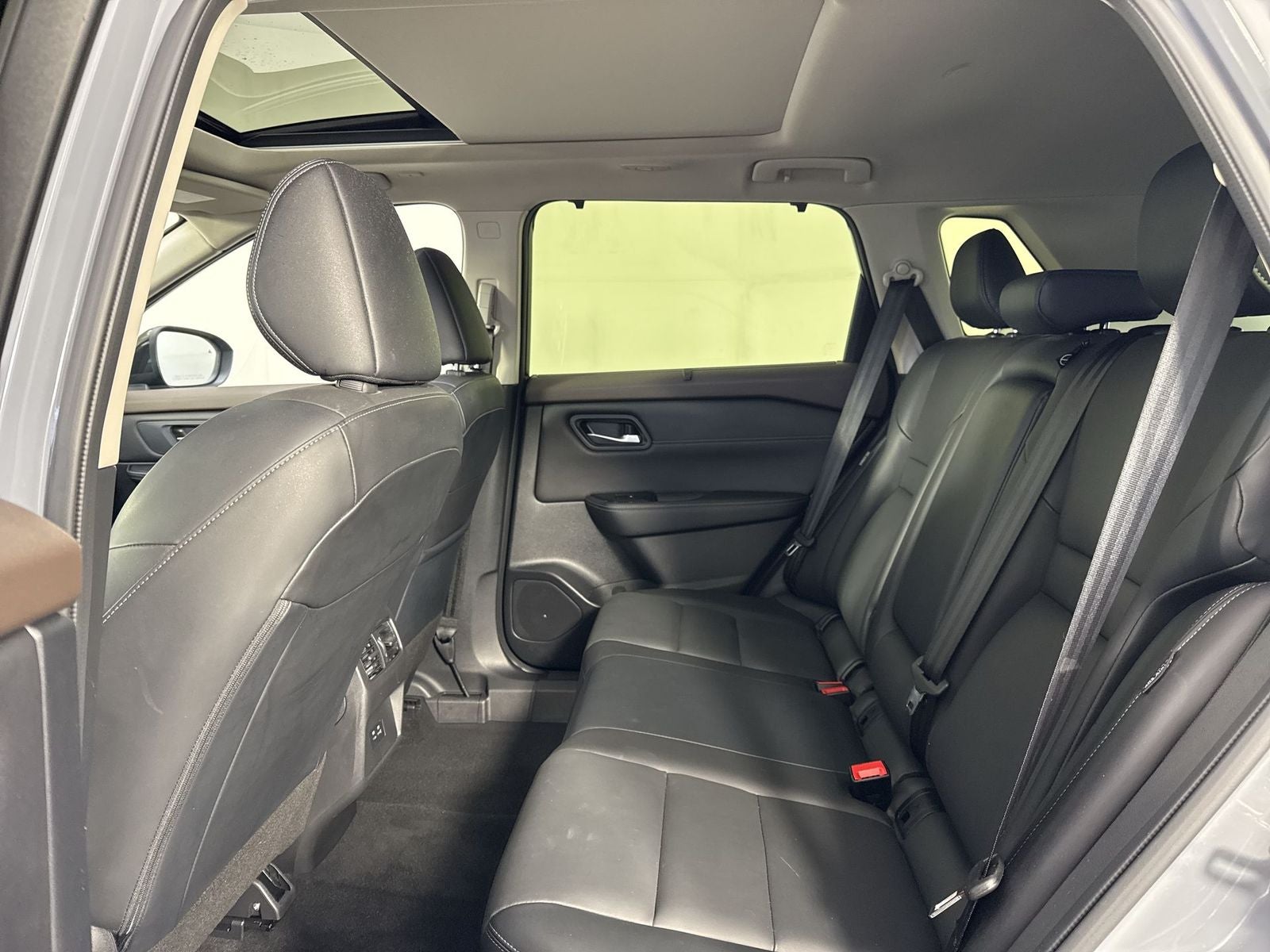 2023 Nissan Rogue SV Premium Midnight Edition
