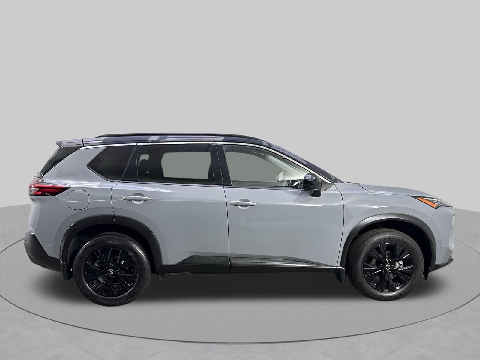 2023 Nissan Rogue SV Premium Midnight Edition