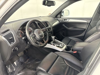 2017 Audi Q5 2.0T Premium Plus quattro