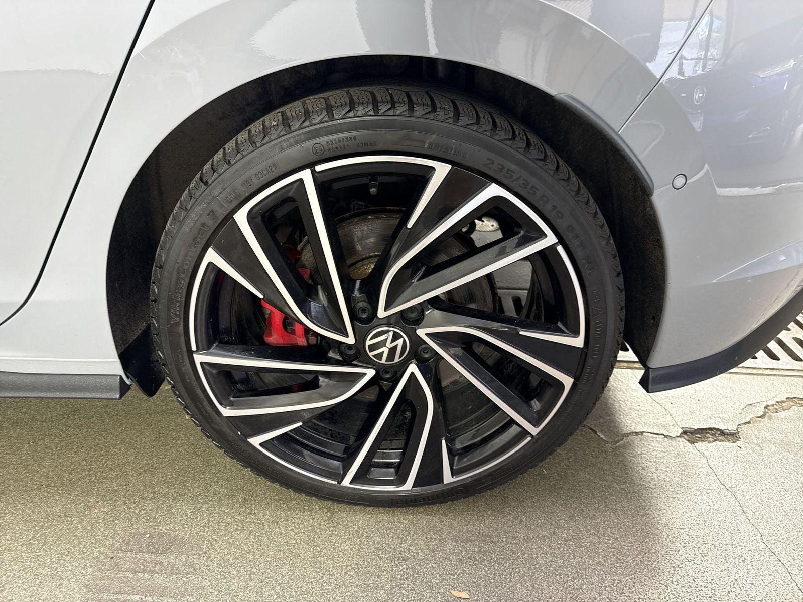 2023 Volkswagen Golf GTI Autobahn