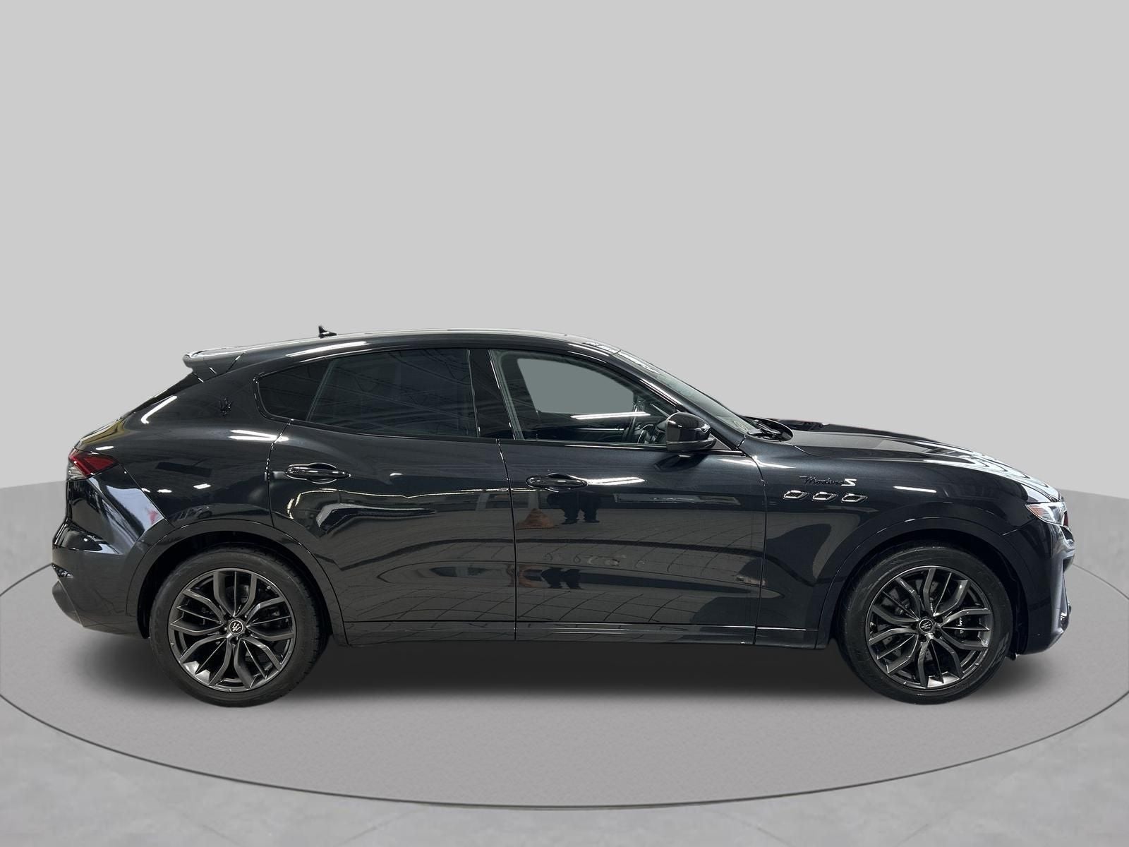 2023 Maserati Levante Modena S V8