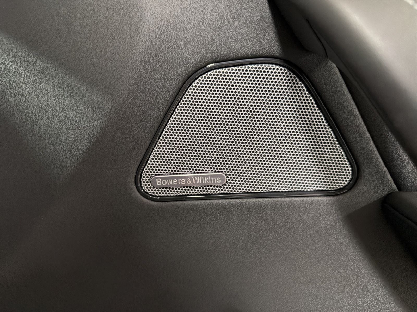2023 Maserati Levante Modena S V8