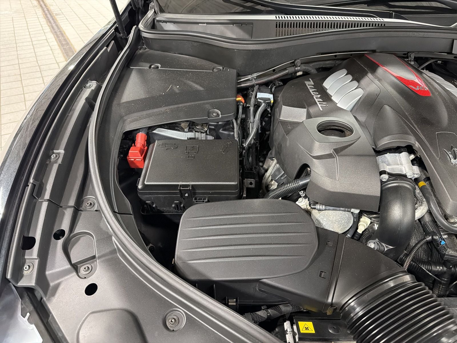 2023 Maserati Levante Modena S V8
