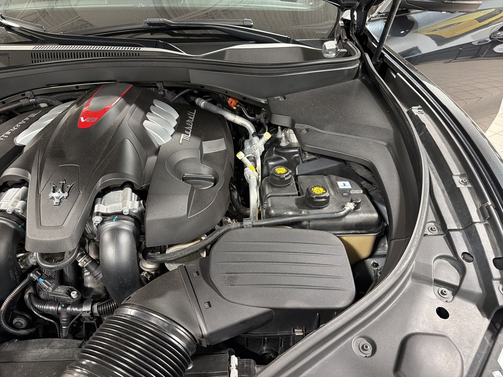 2023 Maserati Levante Modena S V8