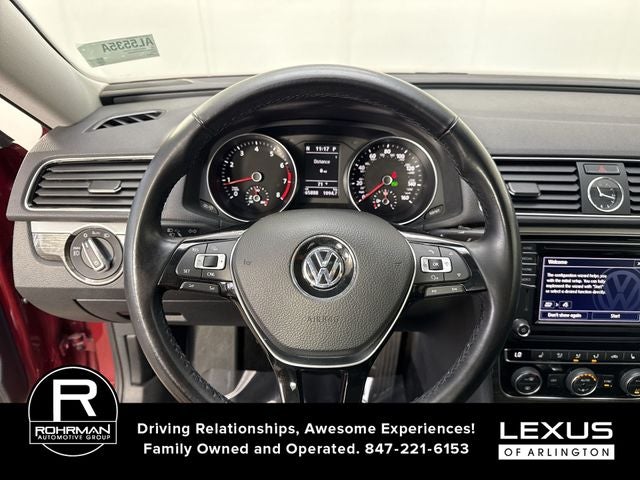 2017 Volkswagen Passat 1.8T SE