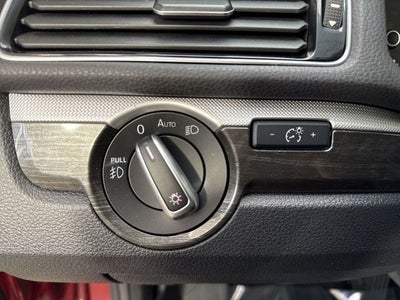 2017 Volkswagen Passat 1.8T SE