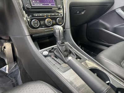 2017 Volkswagen Passat 1.8T SE