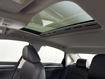 2017 Volkswagen Passat 1.8T SE