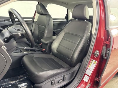 2017 Volkswagen Passat 1.8T SE