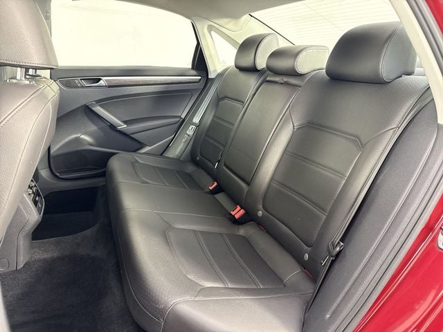 2017 Volkswagen Passat 1.8T SE