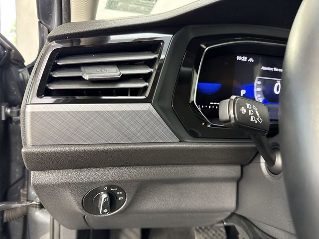 2023 Volkswagen Jetta SE