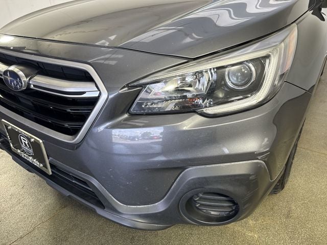 2019 Subaru Outback 2.5i