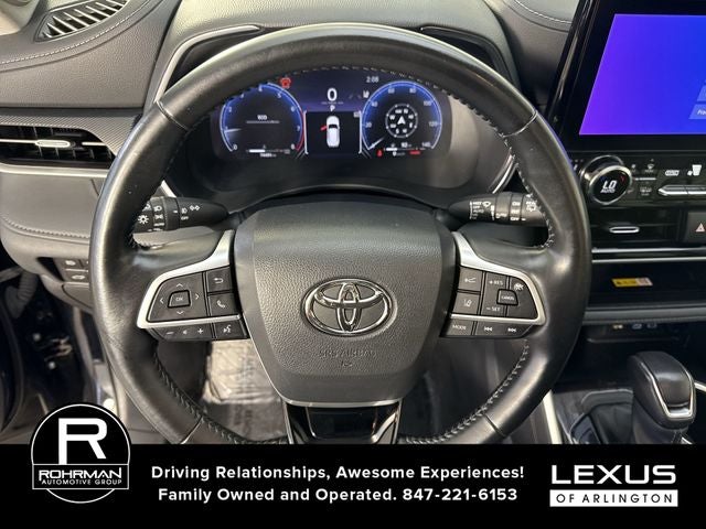 2023 Toyota Highlander L