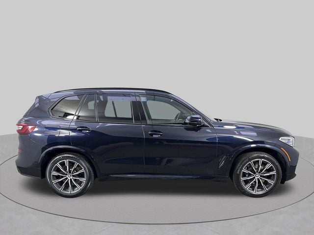 2021 BMW X5 M50i