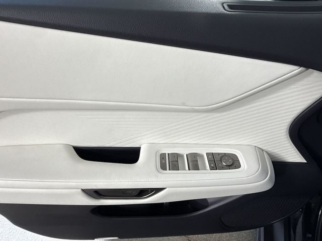 2026 Lexus ES ES 500e Luxury