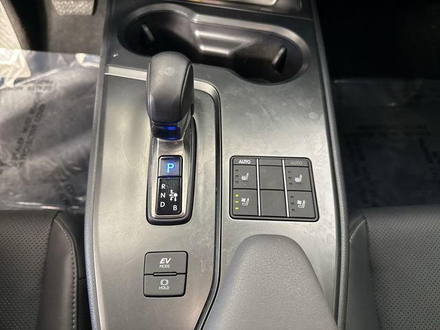 2025 Lexus UX 300h UX 300h F SPORT Design