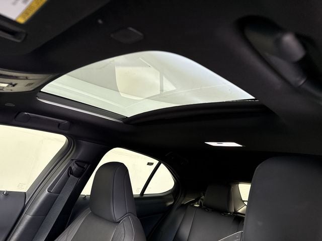 2025 Lexus UX 300h UX 300h F SPORT Design