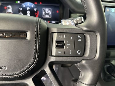 2025 Land Rover Defender 110 OCTA
