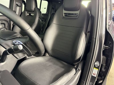 2025 Land Rover Defender 110 OCTA