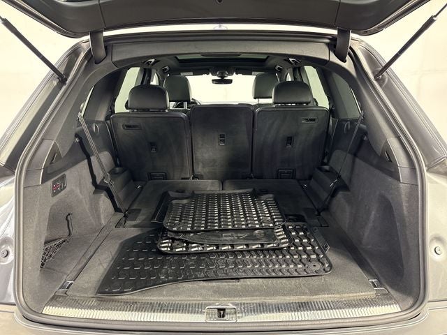 2017 Audi Q7 Prestige