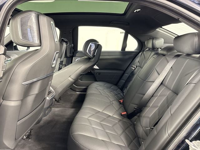 2026 BMW 7 Series 760i xDrive