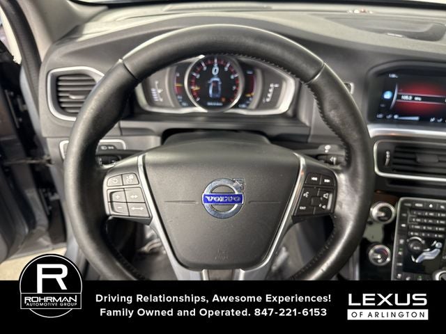 2016 Volvo S60 Cross Country T5 Platinum