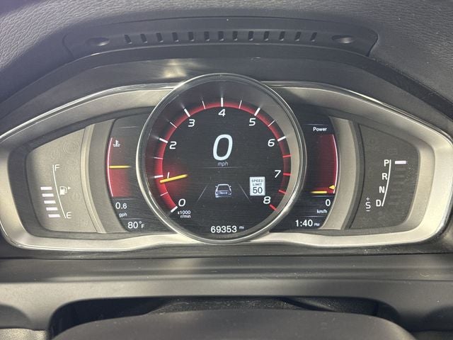 2016 Volvo S60 Cross Country T5 Platinum