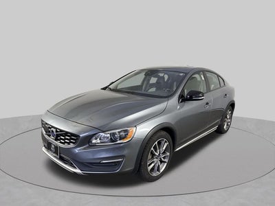 2016 Volvo S60 Cross Country T5 Platinum