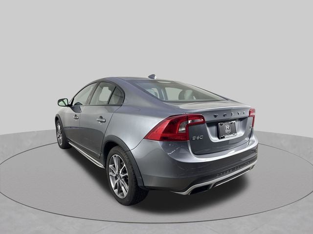 2016 Volvo S60 Cross Country T5 Platinum