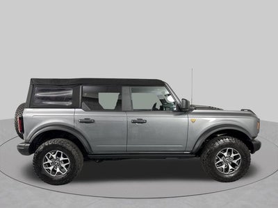 2023 Ford Bronco Badlands
