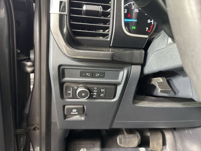 2022 Ford F-150 XL STX