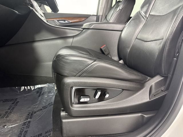 2019 Cadillac Escalade ESV Luxury
