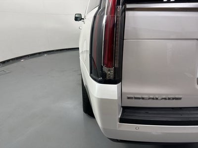 2019 Cadillac Escalade ESV Luxury