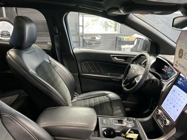 2021 Ford Edge ST Line