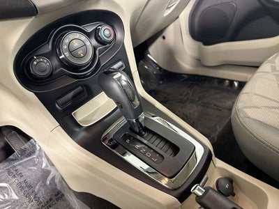 2013 Ford Fiesta SE