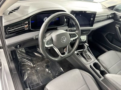 2025 Volkswagen Jetta 1.5T SE