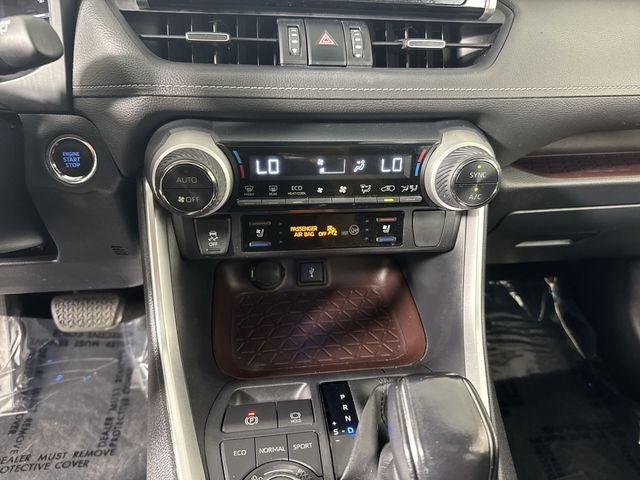2020 Toyota RAV4 Limited