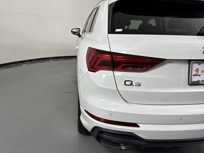 2020 Audi Q3 Prestige S line quattro
