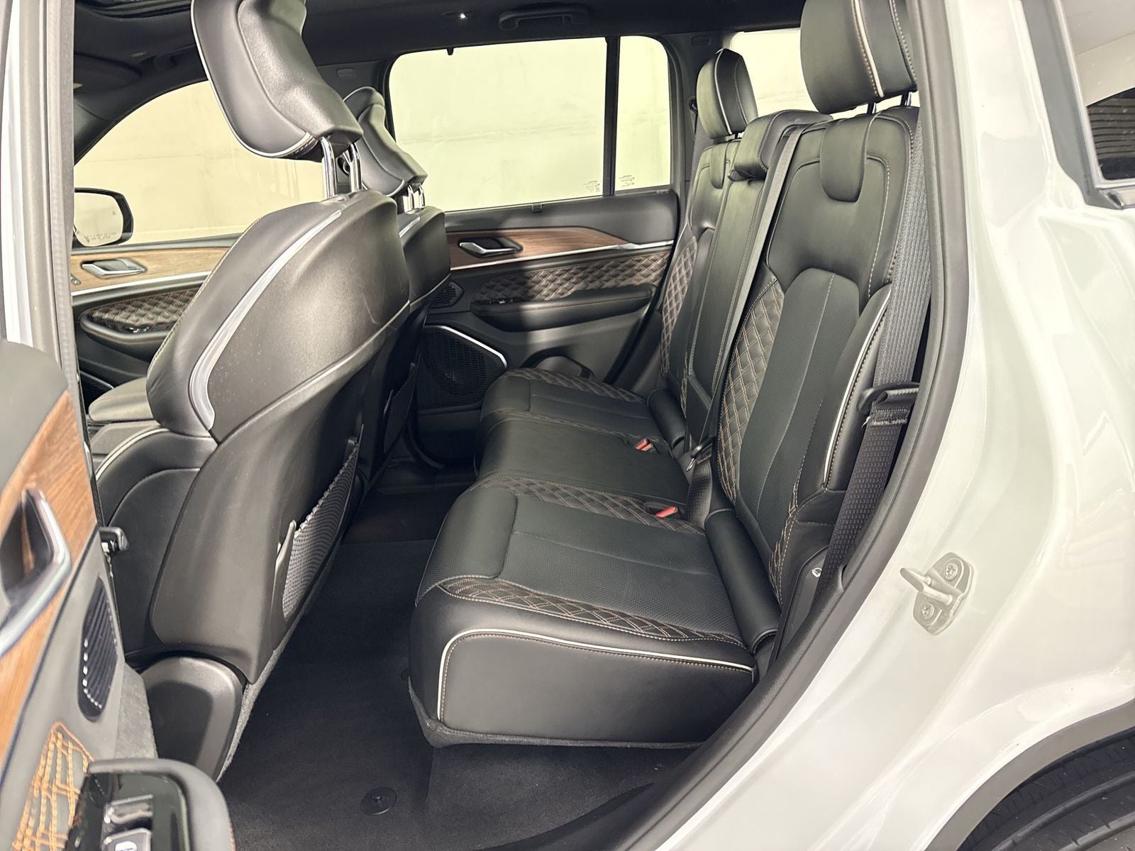2024 Jeep Grand Cherokee Summit