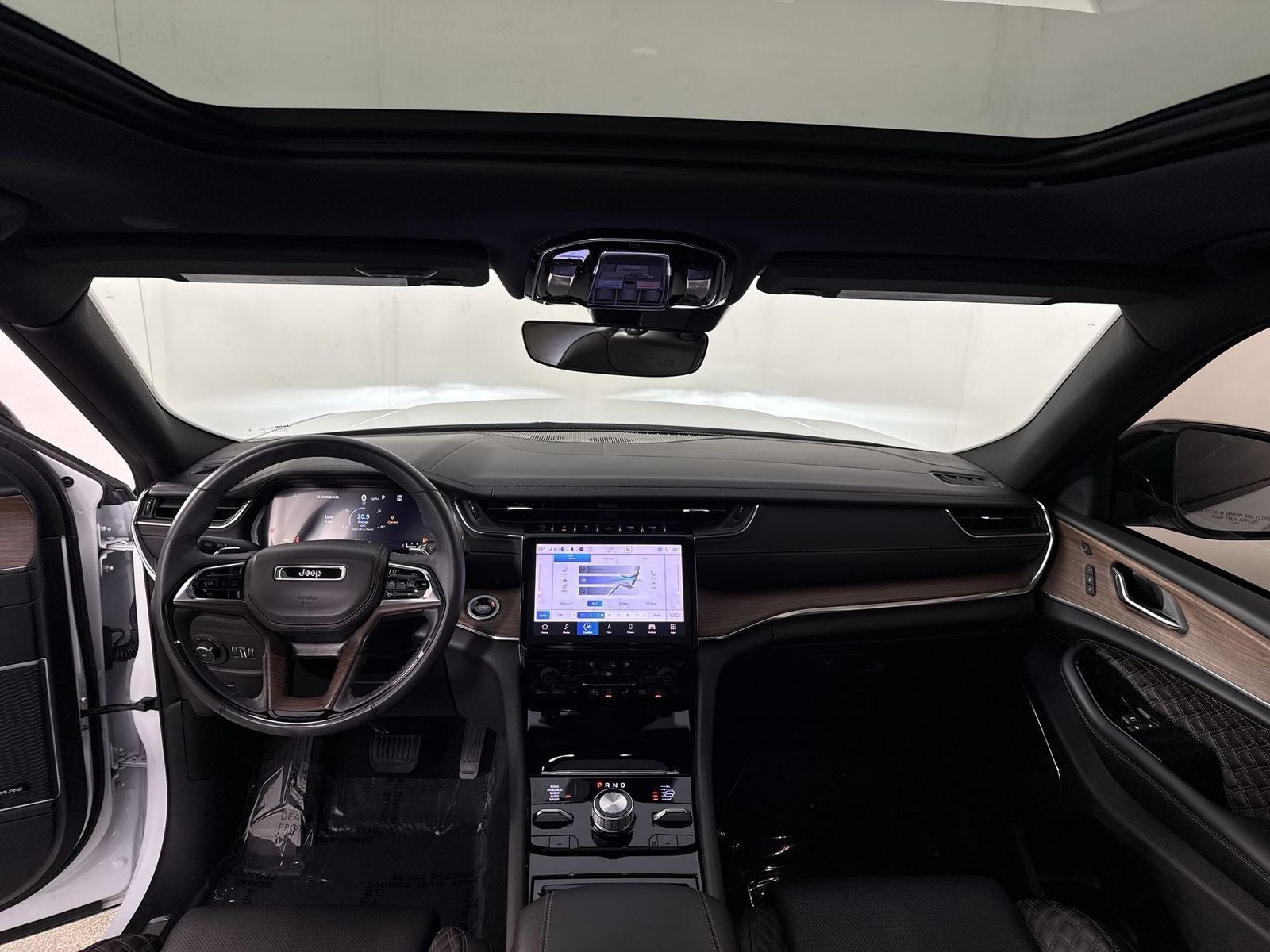 2024 Jeep Grand Cherokee Summit