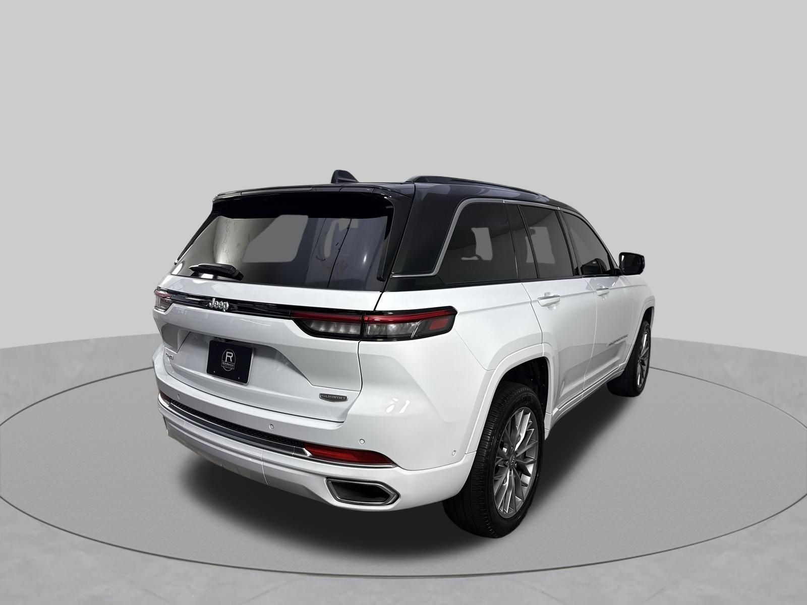 2024 Jeep Grand Cherokee Summit