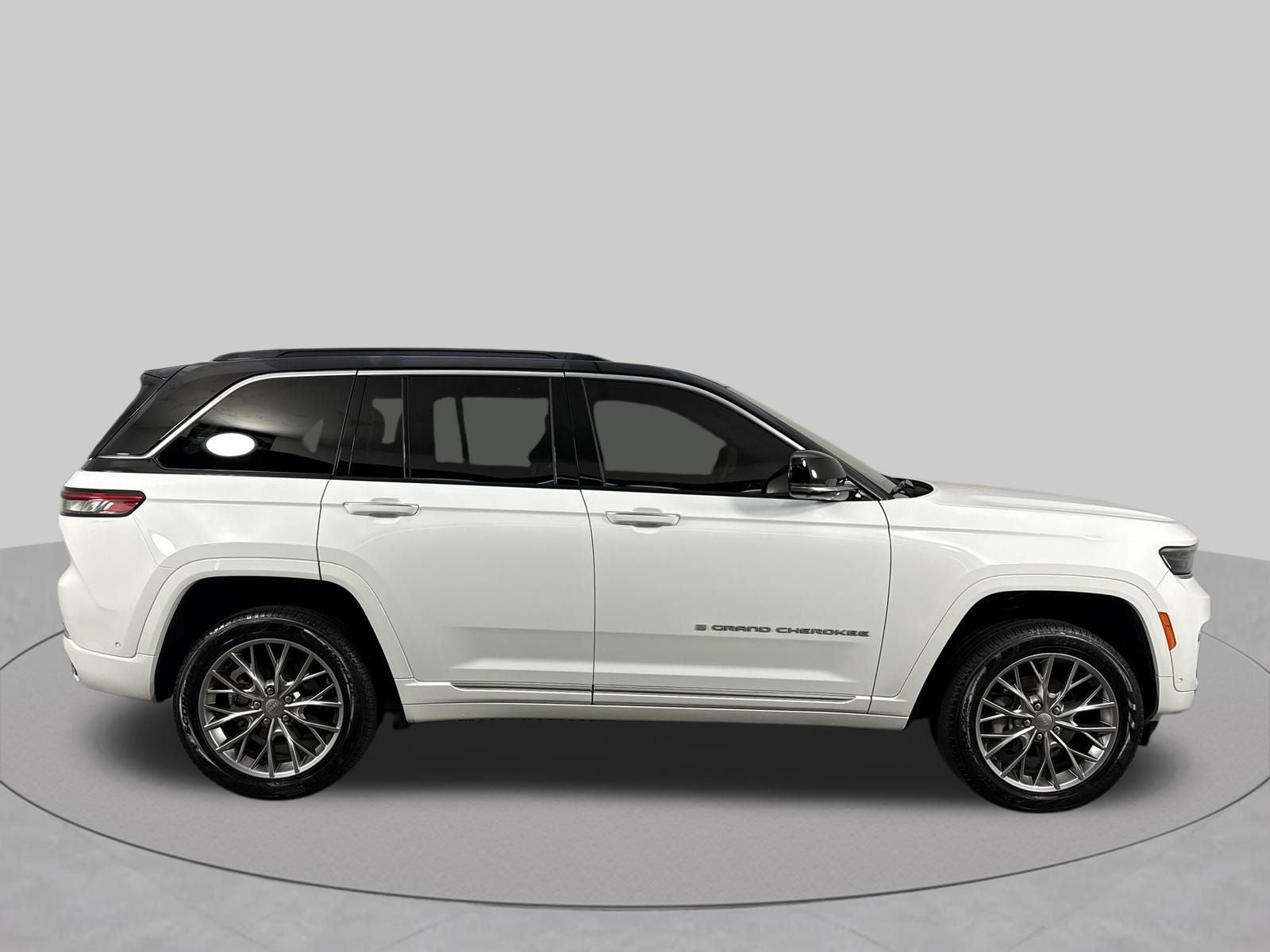 2024 Jeep Grand Cherokee Summit
