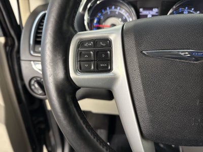 2015 Chrysler Town & Country Touring-L