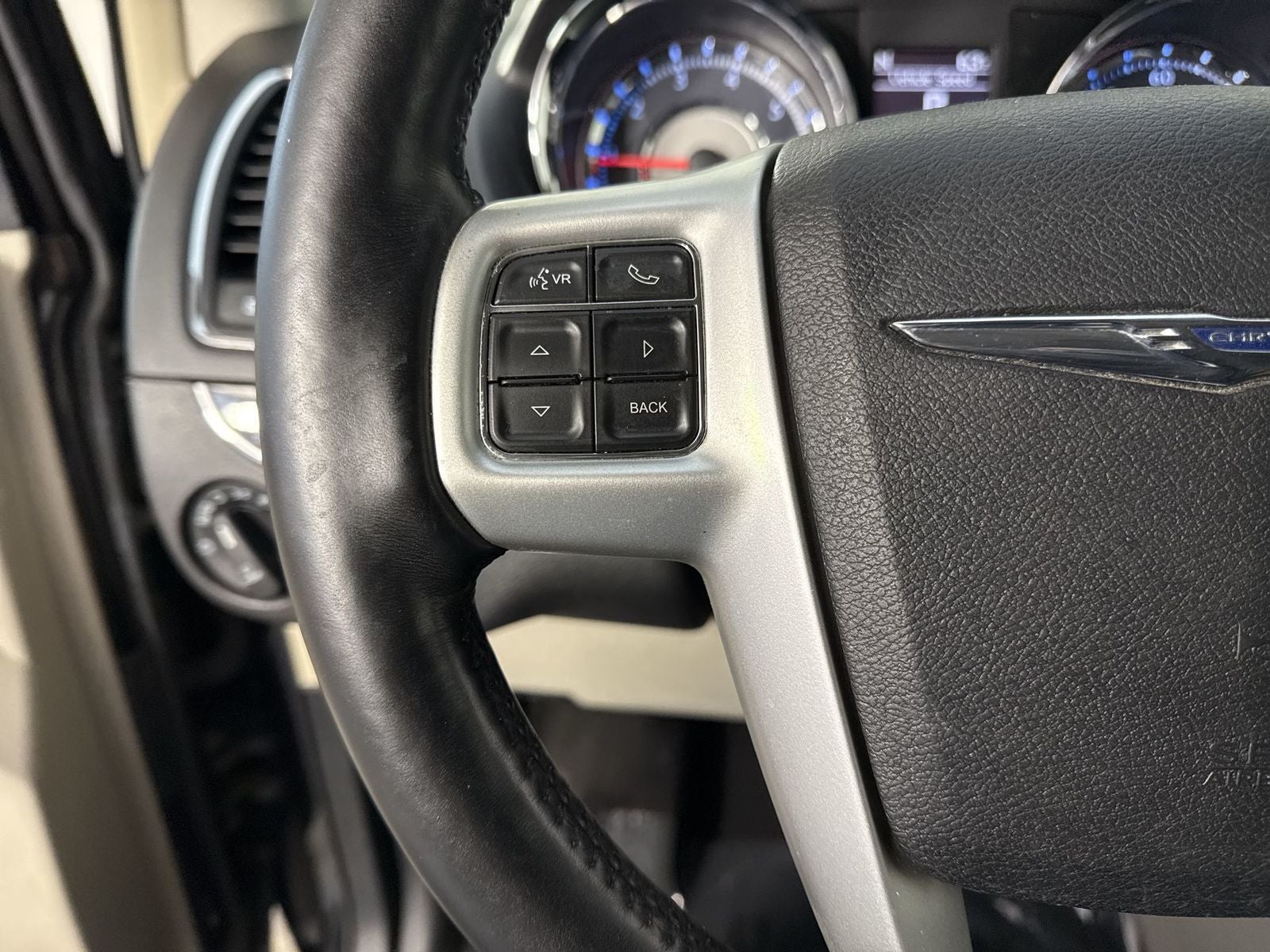2015 Chrysler Town & Country Touring-L