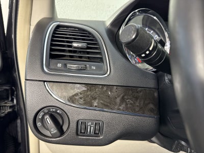 2015 Chrysler Town & Country Touring-L