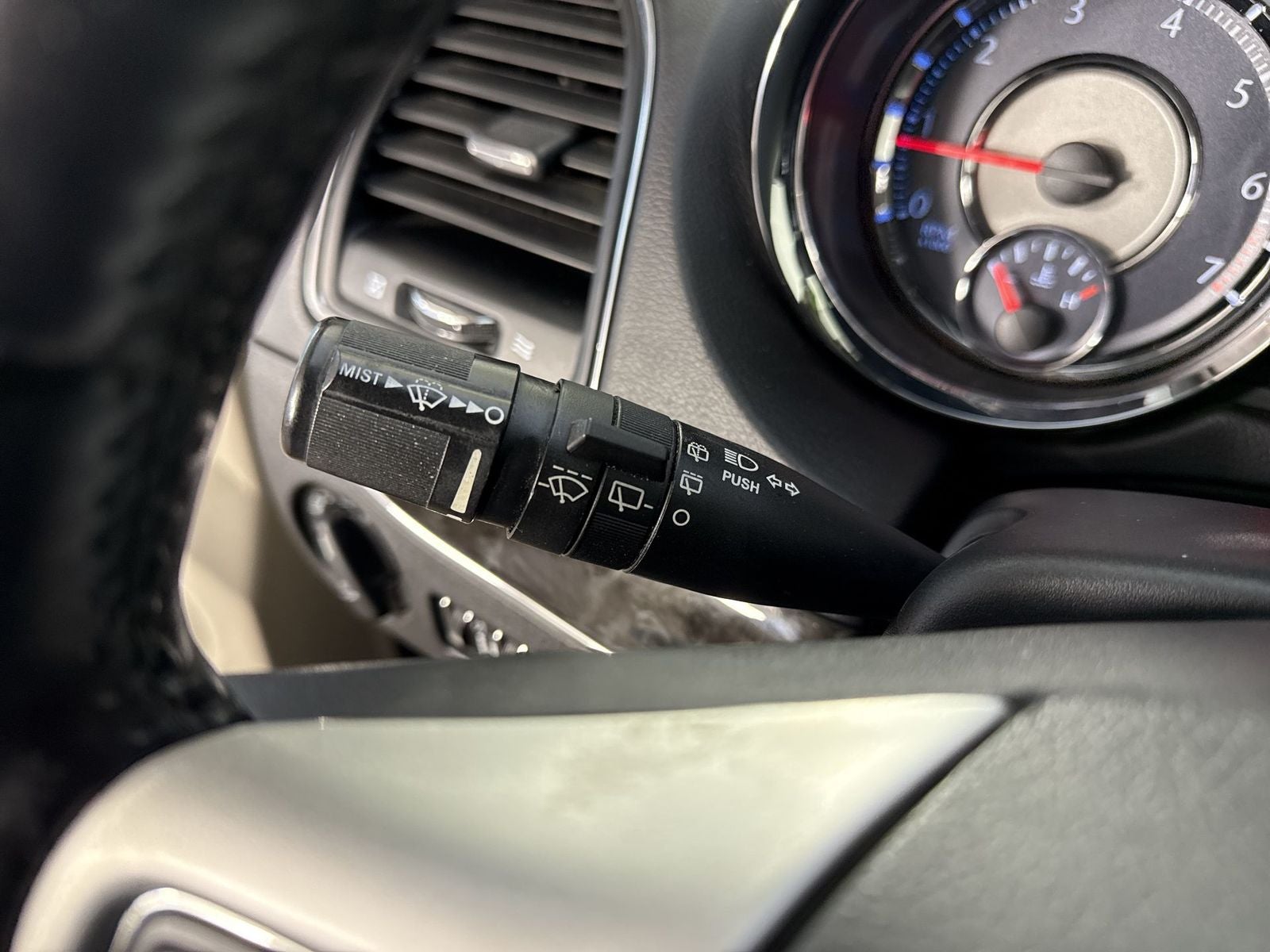 2015 Chrysler Town & Country Touring-L