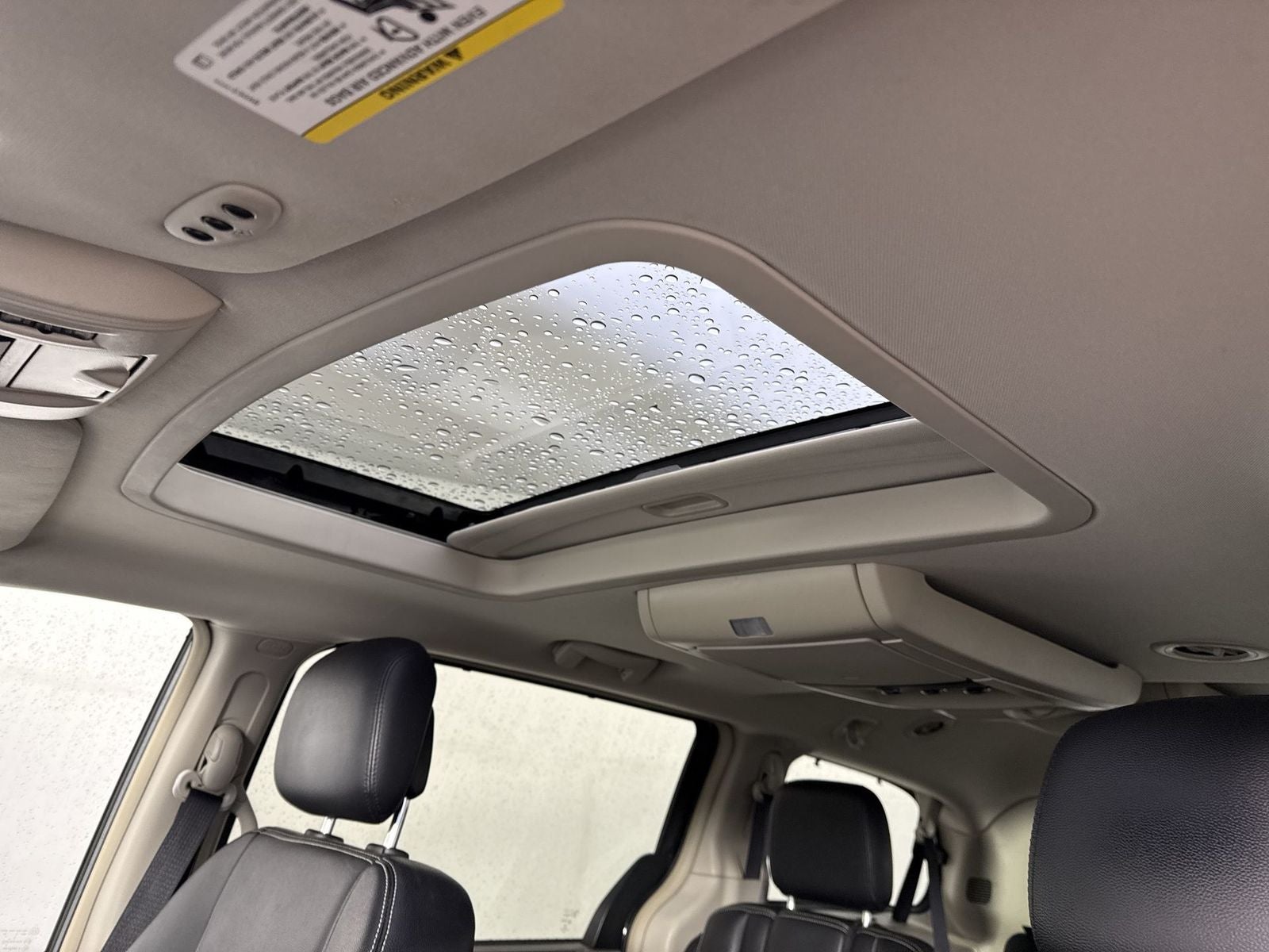 2015 Chrysler Town & Country Touring-L
