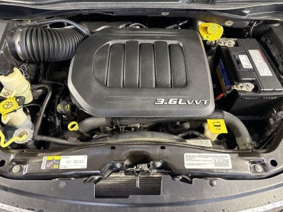 2015 Chrysler Town & Country Touring-L